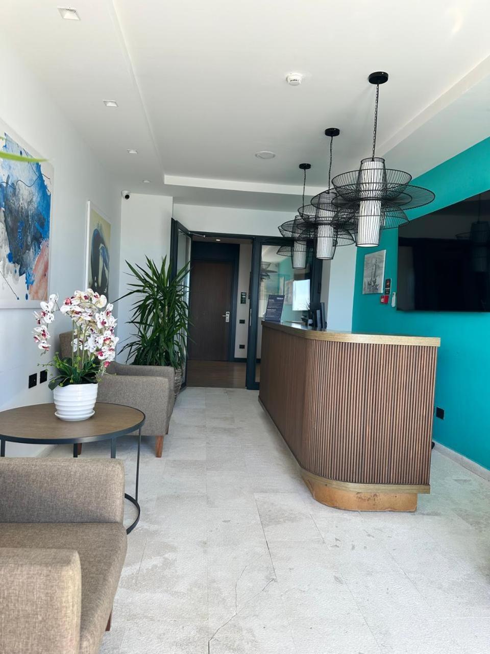 Palladium Beach Hotel- Private Beach Included Dhermi Bagian luar foto
