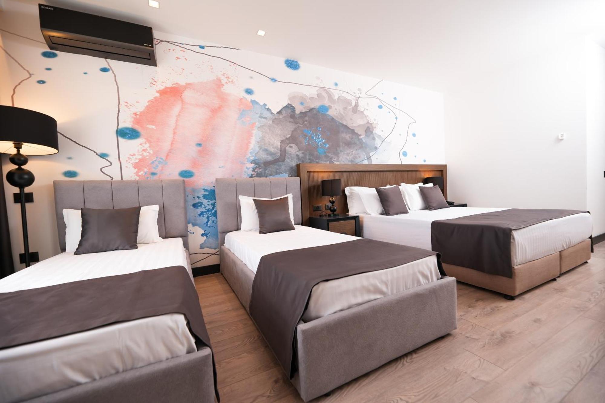 Palladium Beach Hotel- Private Beach Included Dhermi Bagian luar foto